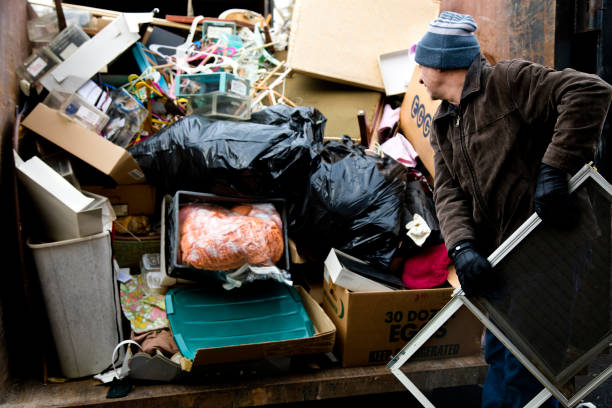 Best Garage Cleanout  in Taft, TX